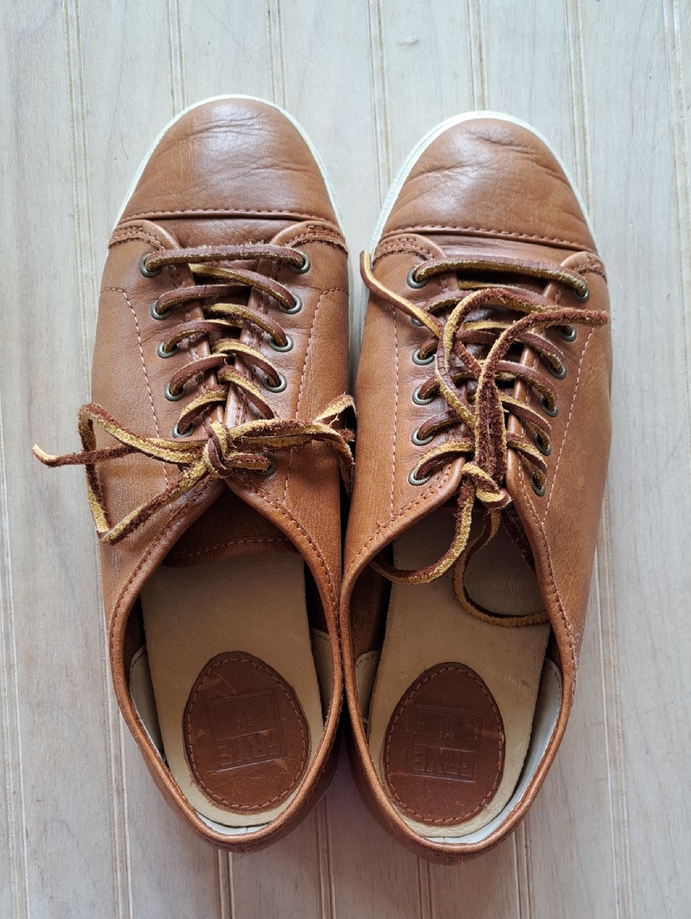 Frye Mindy Low Lace Cognac Brown Leather Casual Sneakers Comfy Preppy Classic
